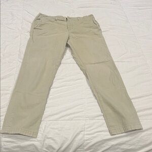 Men's Tan Pants- American Eagle Next Level Flex
